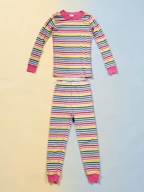 HANNA ANDERSSON Multicolor Stripe Pajama Set with Pink Trim. Size 5.